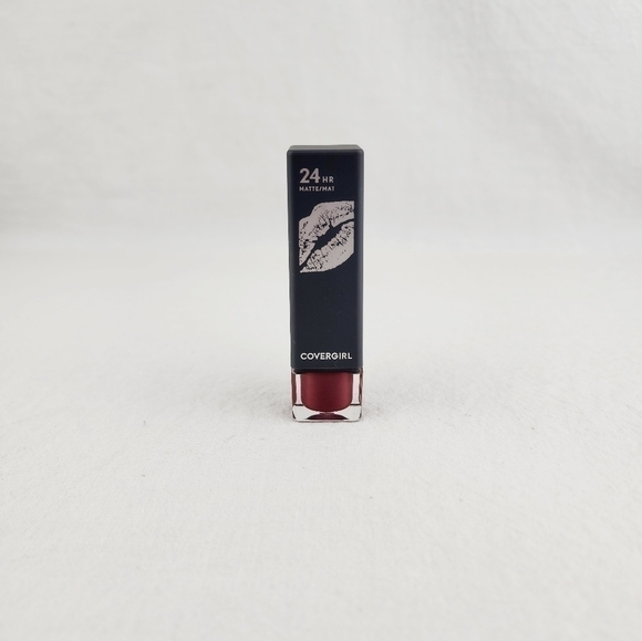 3 FOR $10 MIX OR MATCH 🔥Covergirl 24HR matte lipstick 620 risky business - Picture 7 of 8